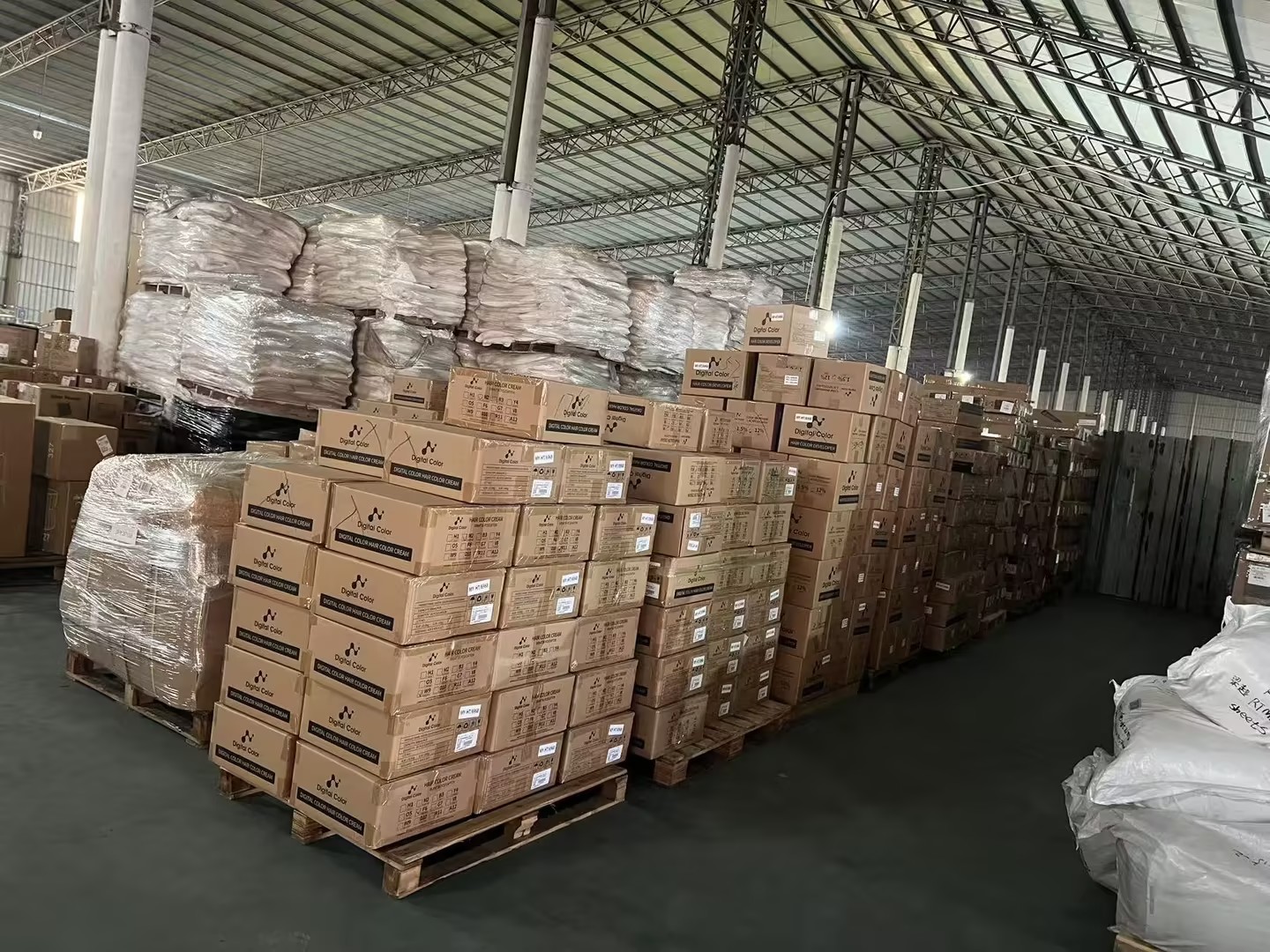 Documented commercial cargo handling at the current Guangzhou operation.